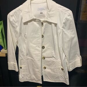 Charter Club Petite. White Jacket with Gold Button Detail. Size Petite Small.